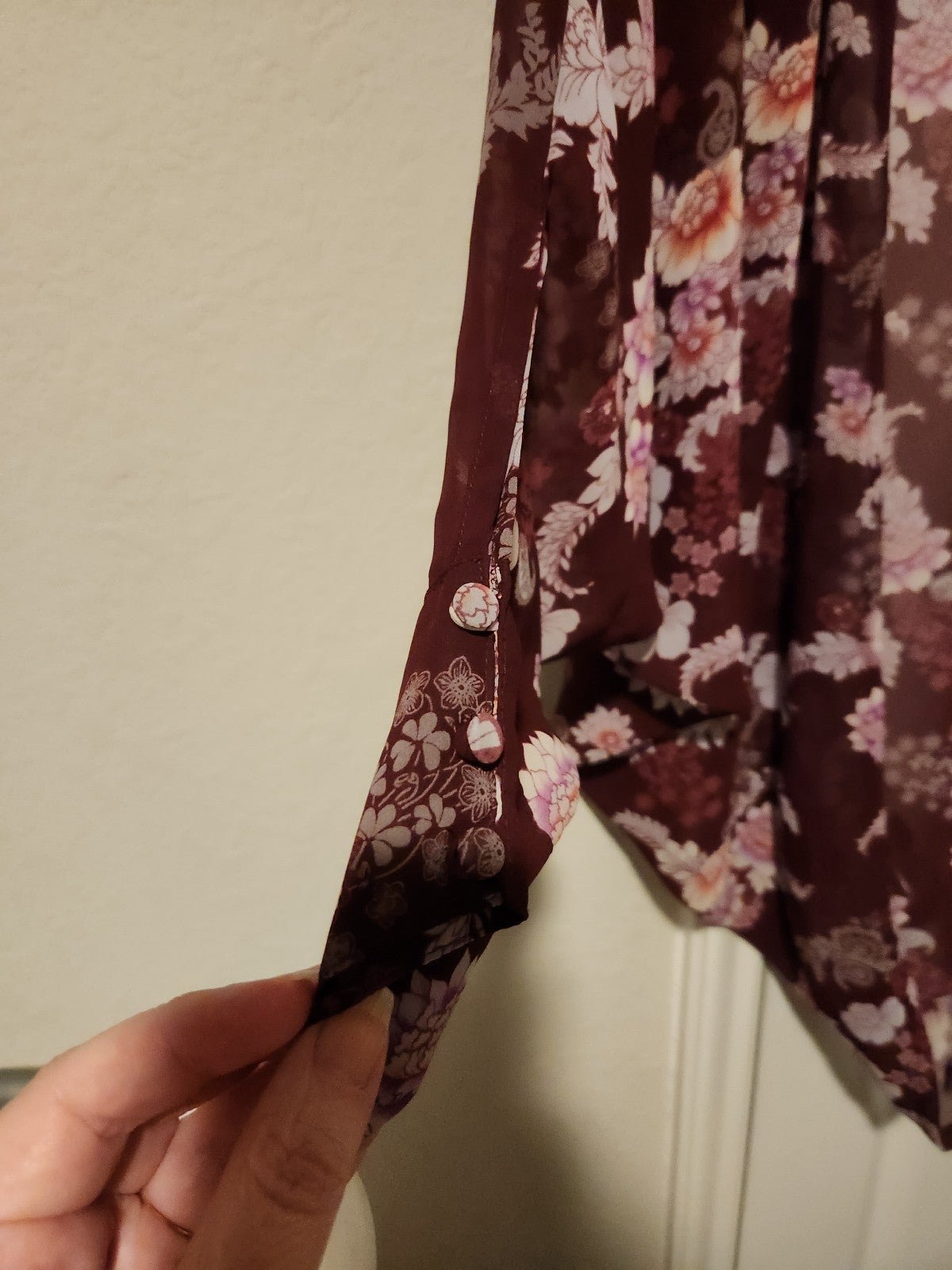 Discounted Women´s pretty floral plum-colored kimono. omMPq6NK1 best sale