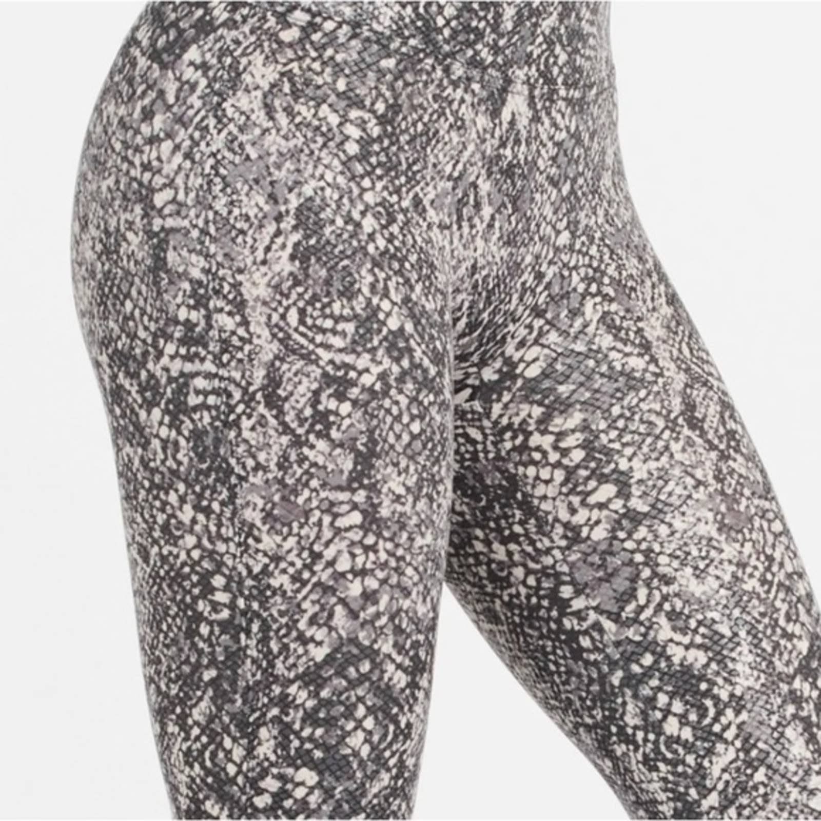 good price NWT Spanx Leggings Faux Leather Snake Grey Shine Size S hetUh8zk4 Outlet Store