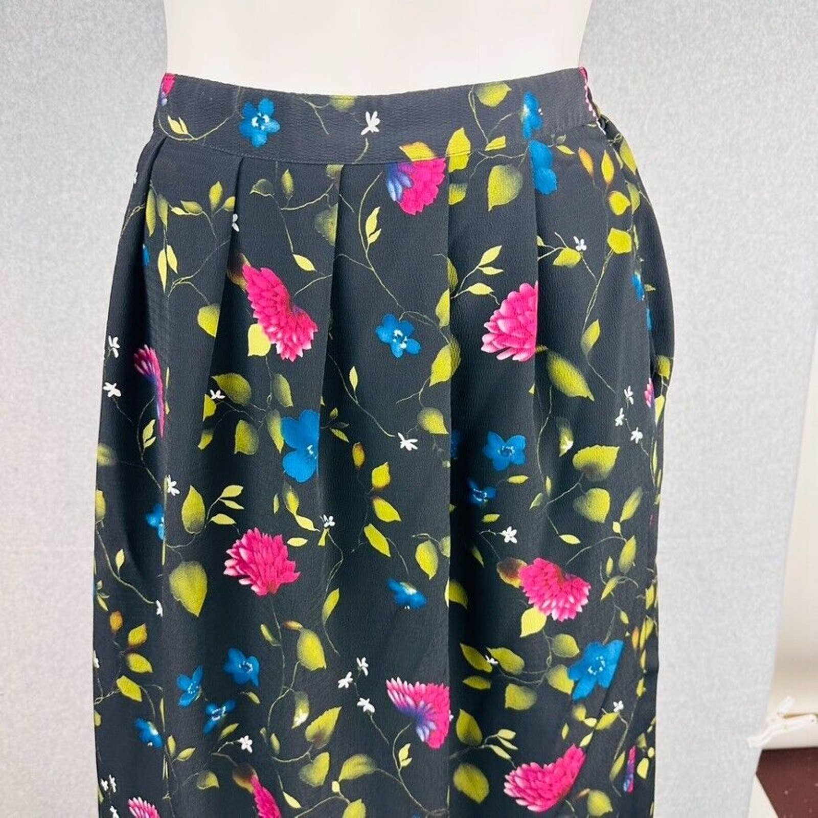 where to buy  Modern Womans Womans Sz 18W Black Floral Skirt Pockets Vintage Pleated PbW5vETN8 Fashion