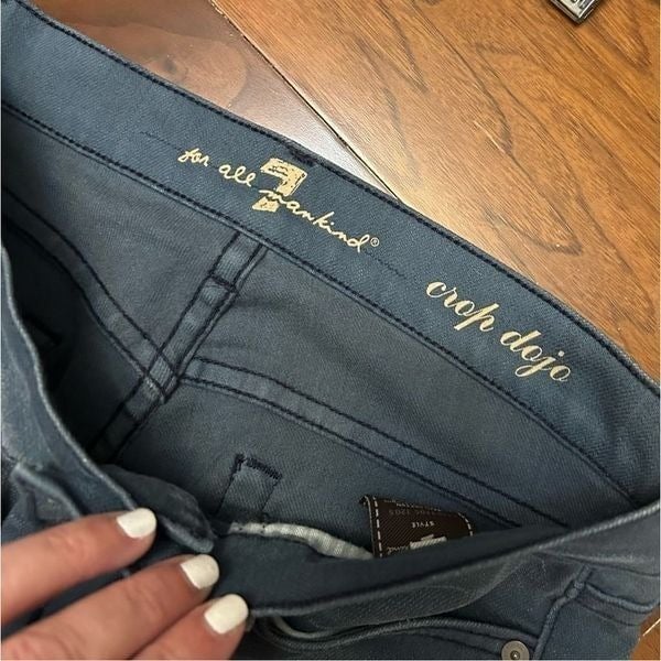 save up to 70% 7 for all Mankind Crop Dojo women’s jeans size 26 (equivalent to size 4) HrQGzwRj5 Everyday Low Prices