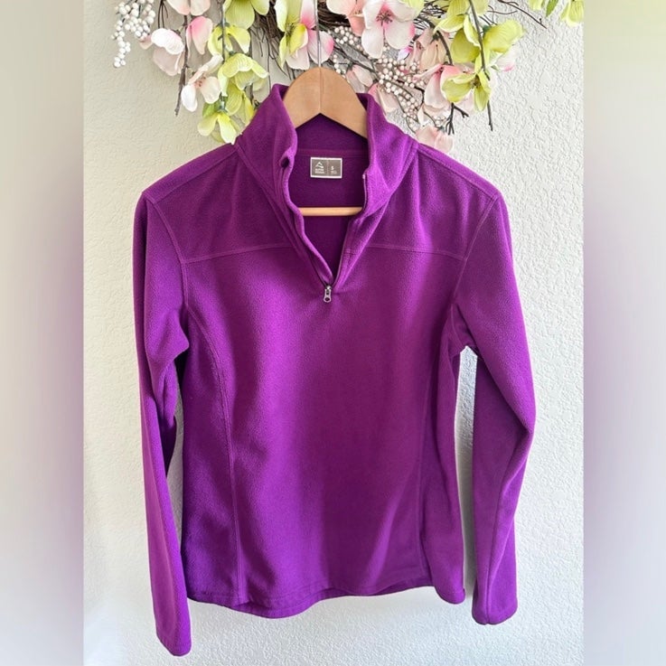 Latest  Woman’s purple 3 quarter fleece zip up sweater 
