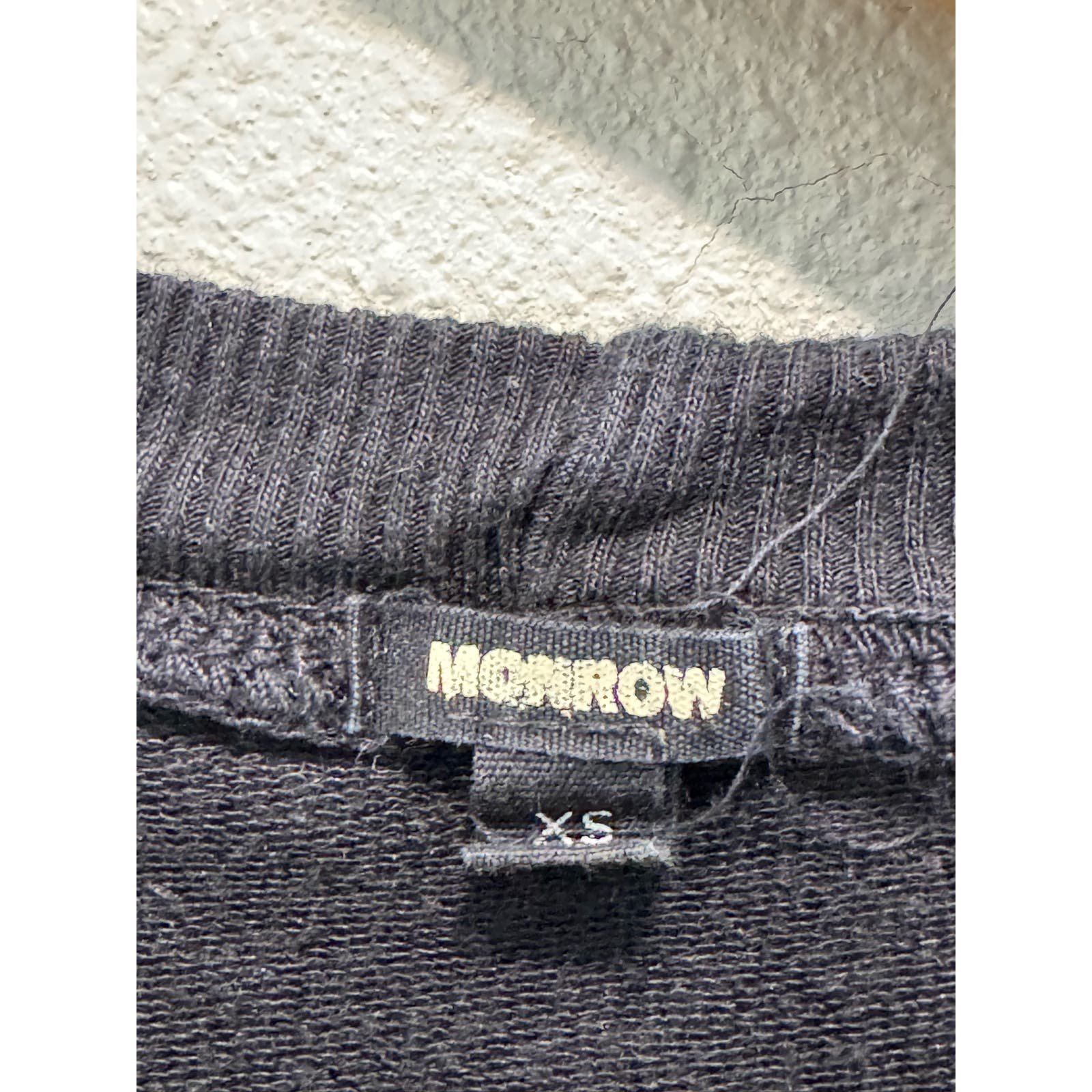 Personality Monrow Cropped, Layered crewneck/t shirt XS FfjnjMtUT hot sale