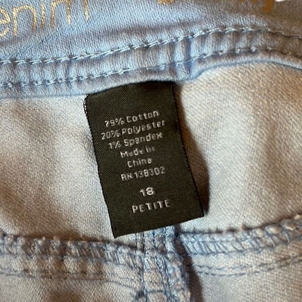 the Lowest price Avenue 1432 Women´s Blue Light Wash Skinny Denim Jeans Size 18P GgwBJUZIZ Factory Price