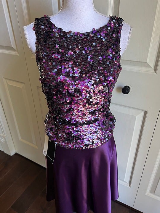 Great NWT JS Boutique purple sequins shimmery top and satin skirt set size S kVTup1Ou7 all for you