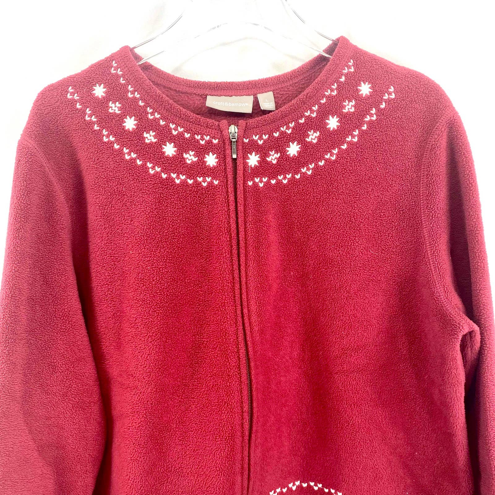 Popular CROFT & BARROW Red Zip Up Sweater with Snowflake Design fghhamHzY well sale