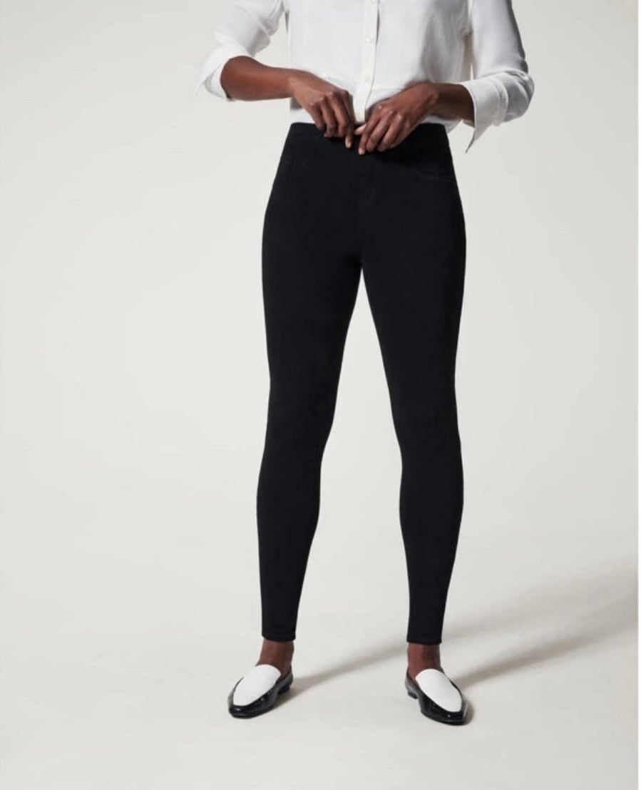 Special offer  Spanx Ankle Jean-ish Black Leggings-Size