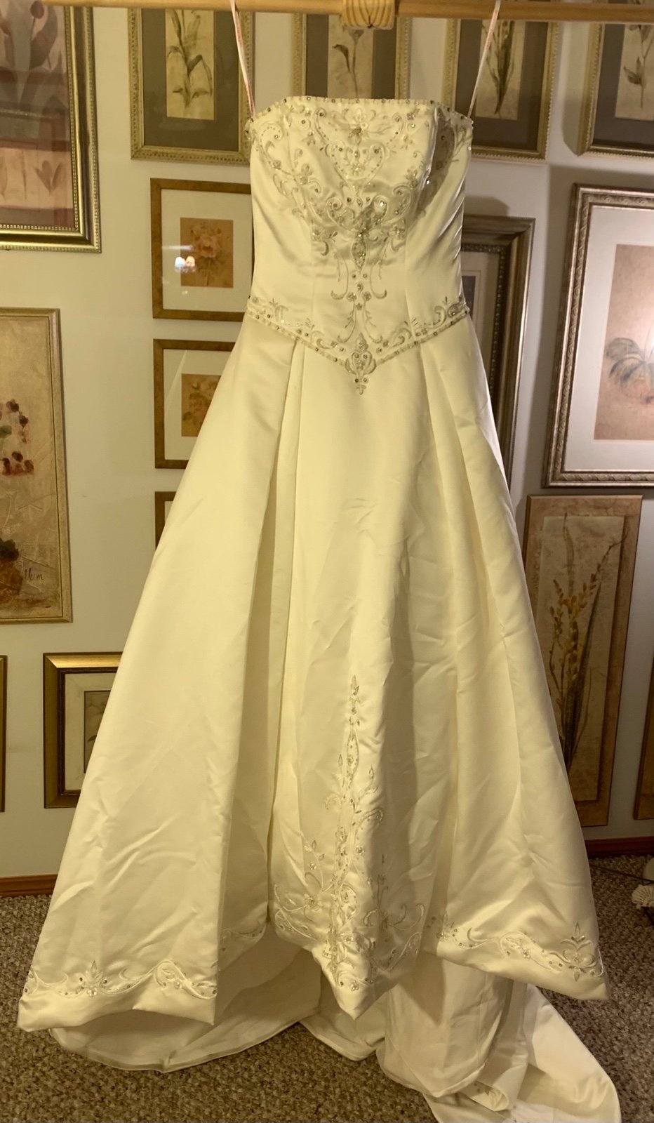 Beautiful ivory satin embellished strapless wedding dress iJTcwd06c Online Shop