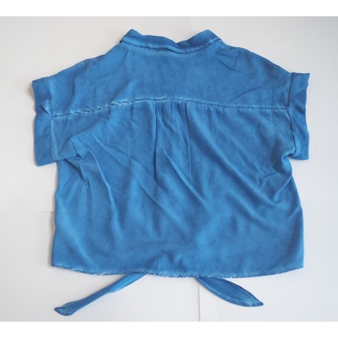 Authentic NWOT VELVET HEART Ladies Blue Tie Front Cuffed SS Rayon Button Up Shirt Size Med ihWUYMYoj Zero Profit 