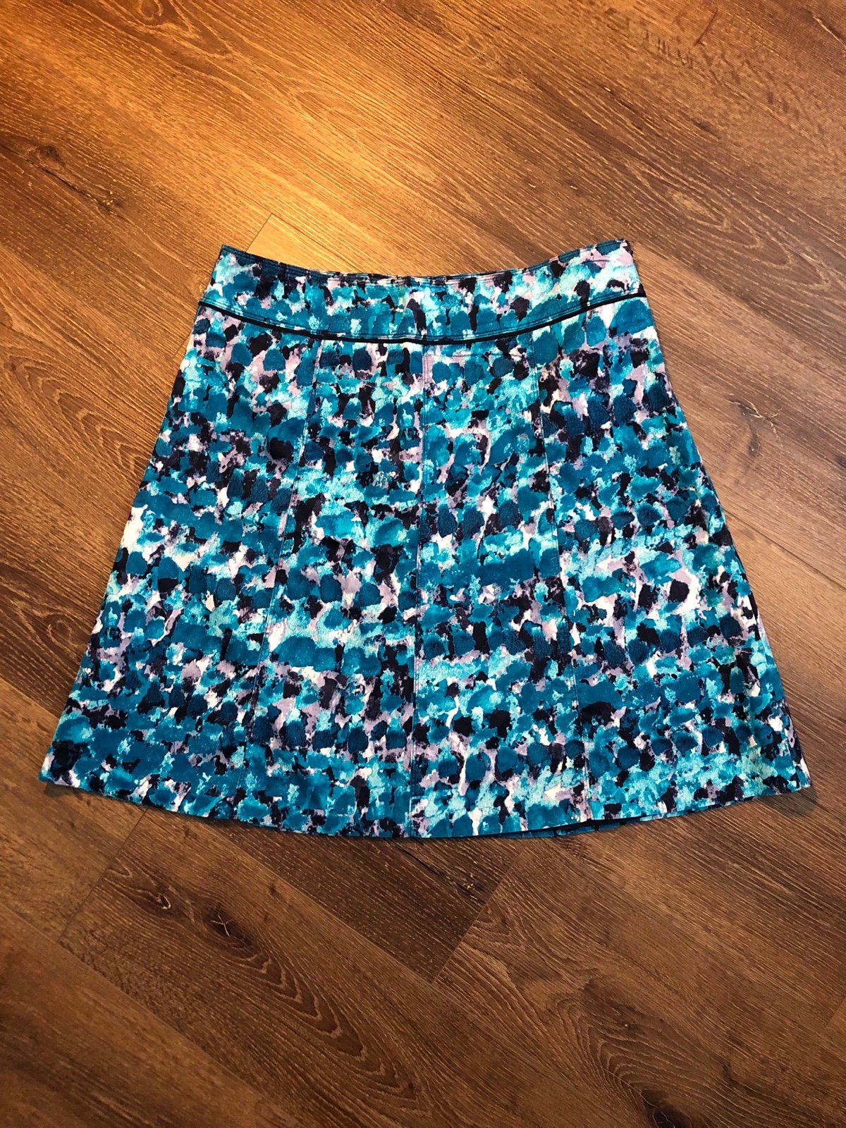 Personality Ann Taylor Blue Floral Flared Lined Skirt S