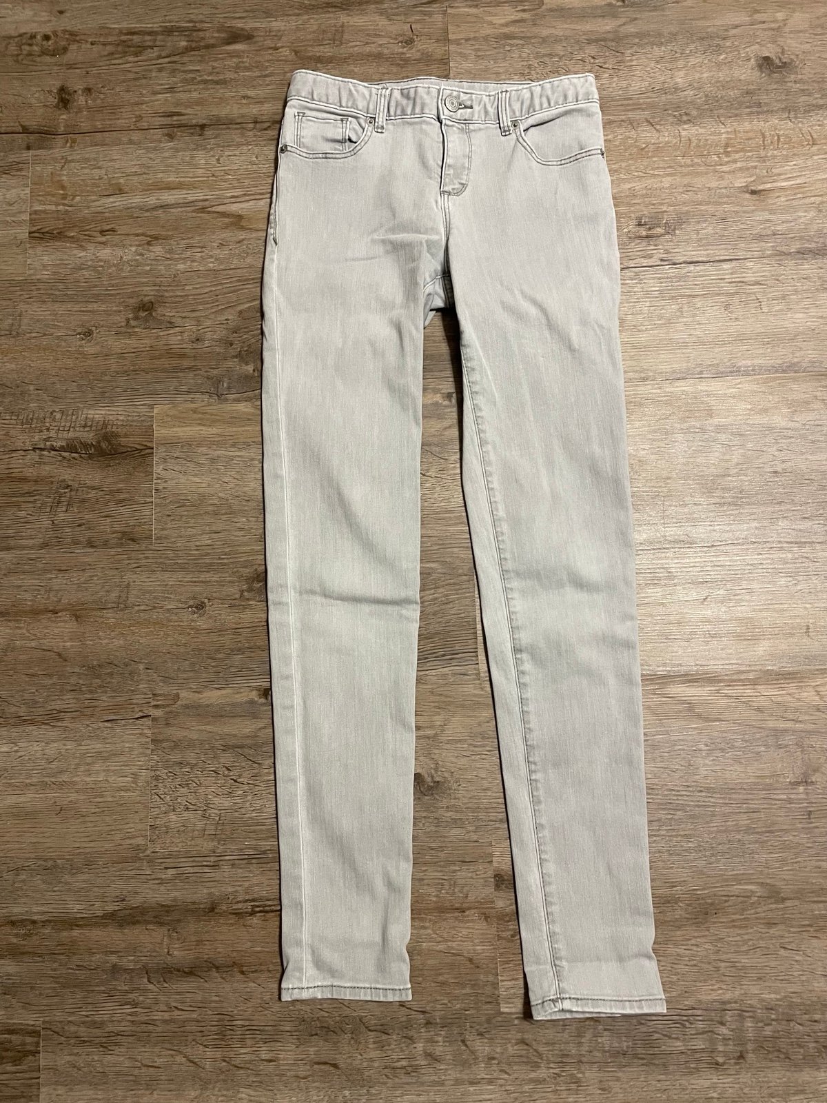cheapest place to buy  Girls Gap Super Skinny Grey Jean