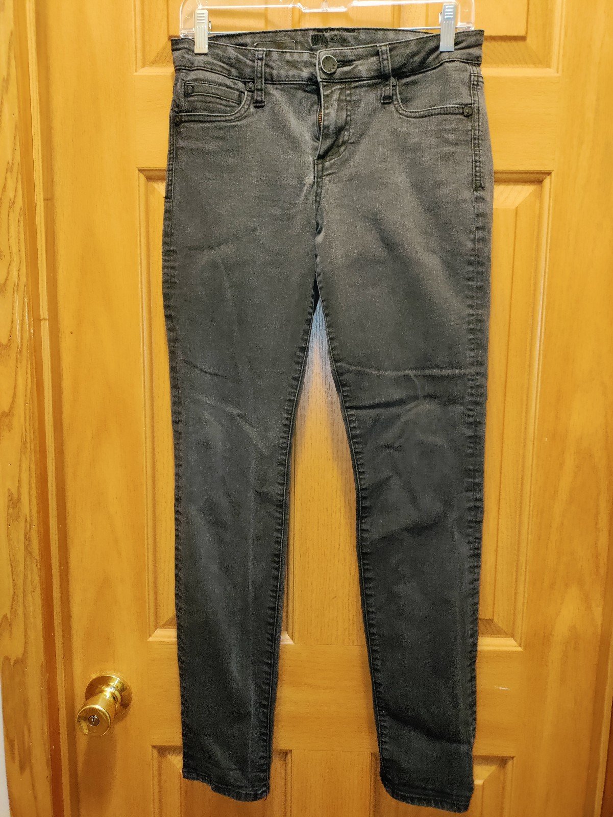 big discount KUT from the Kloth Diana black jeans sz 4 