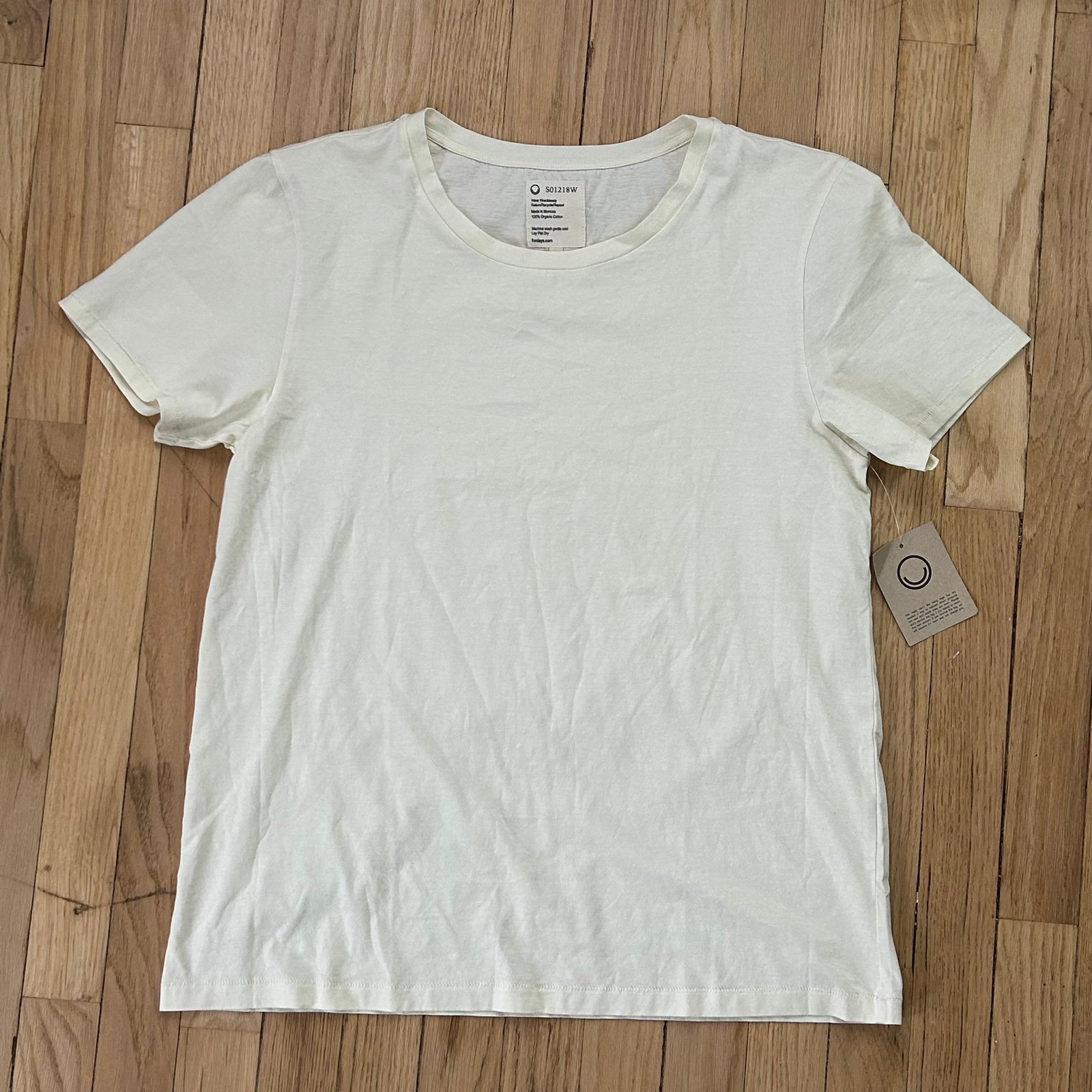 large discount NWT Organic For Days daily crew cream iv