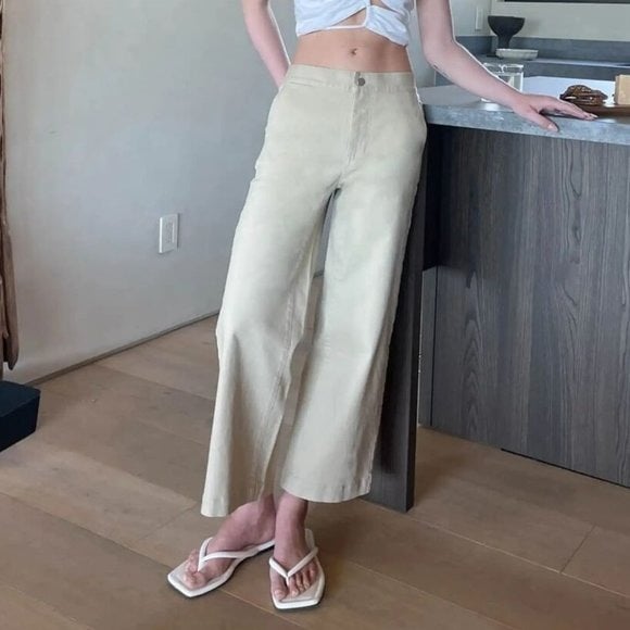 save up to 70% Oak + Fort Cropped Twill Wide Leg Pants in Beige Size Medium lz86HBxBz Buying Cheap