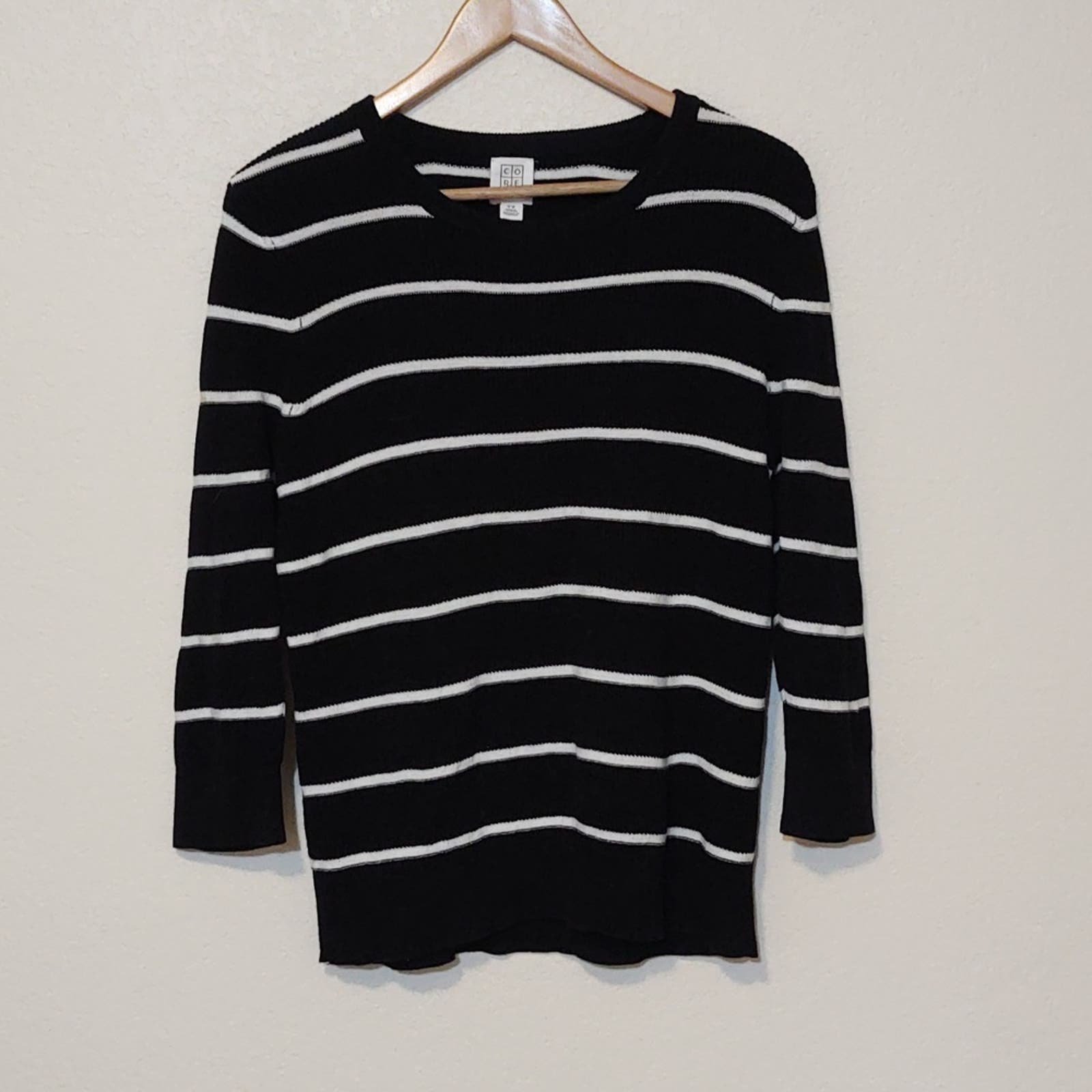 High quality CORE life striped black and white sweater 