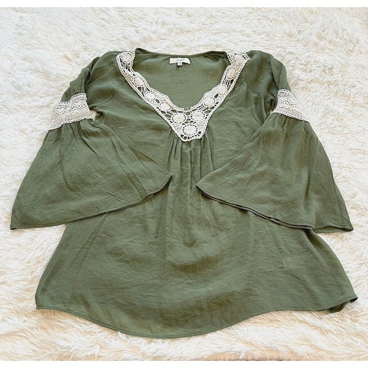 cheapest place to buy  Umgee Womans Top Small Green Cro