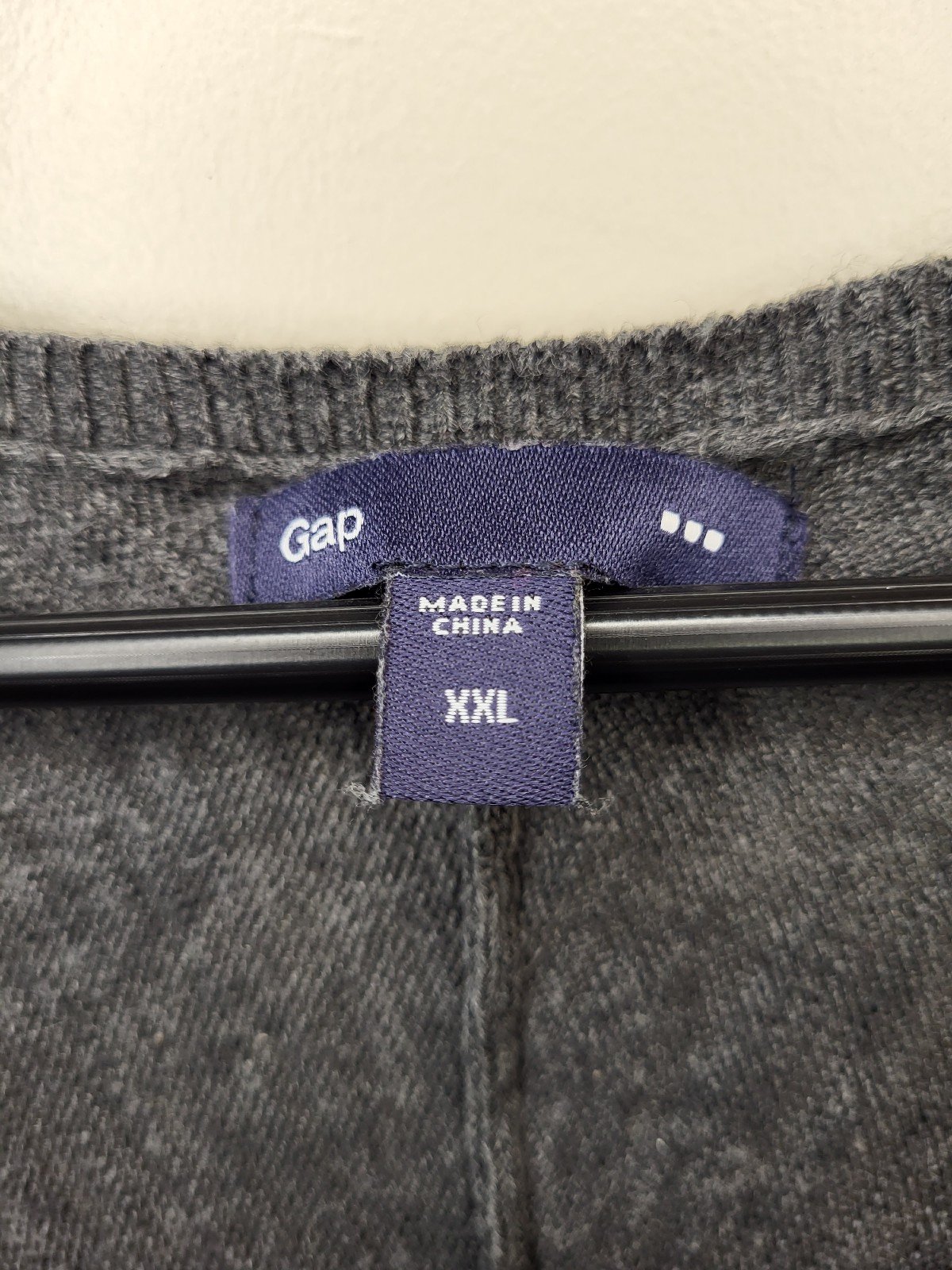 good price Gap Light Weight Grey V-Neck Sweater Size XXL LoDX2X6aS Zero Profit 