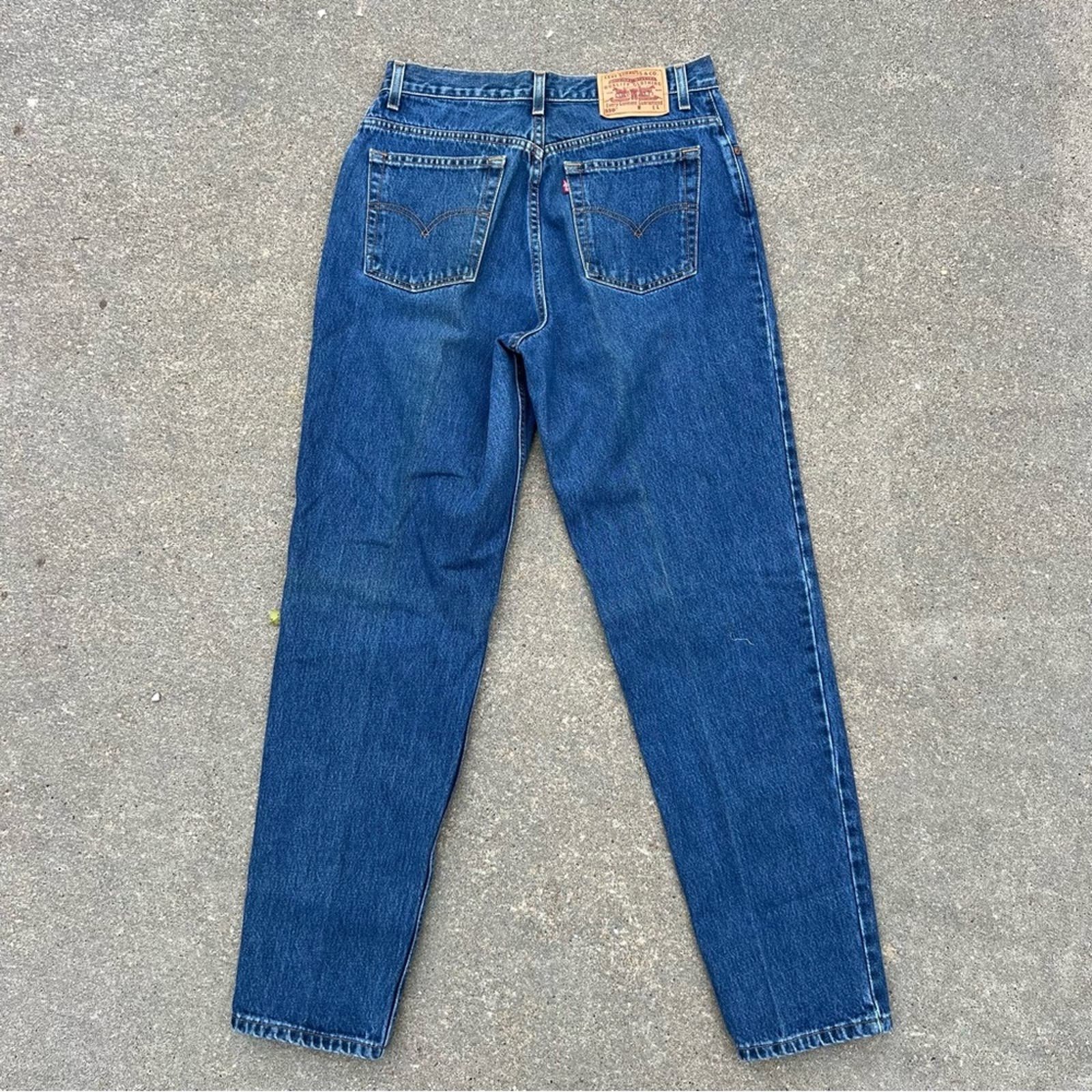 Popular Vintage 90s Levi’s 550 relaxed fit tapered leg mom jeans Ladies 14 REG LONG nL0ChYCK2 Discount