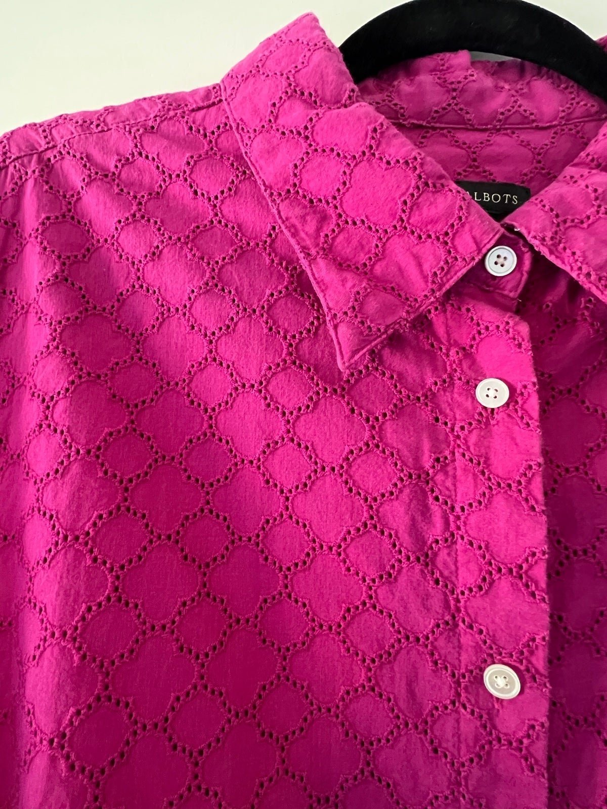 The Best Seller Talbots Hot Pink, 100% Cotton, Long Sleeve,  Button Down, Eyelet Shirt Size XL KizTqifzK Counter Genuine 