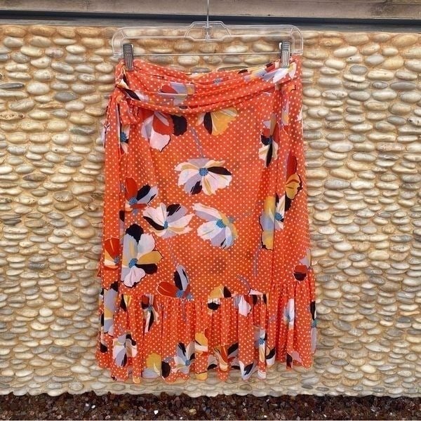 Authentic CAbi WRAP SKIRT #6199 in TANGERINE/FLORAL Size X-Large. EUC! NaKauh19D best sale