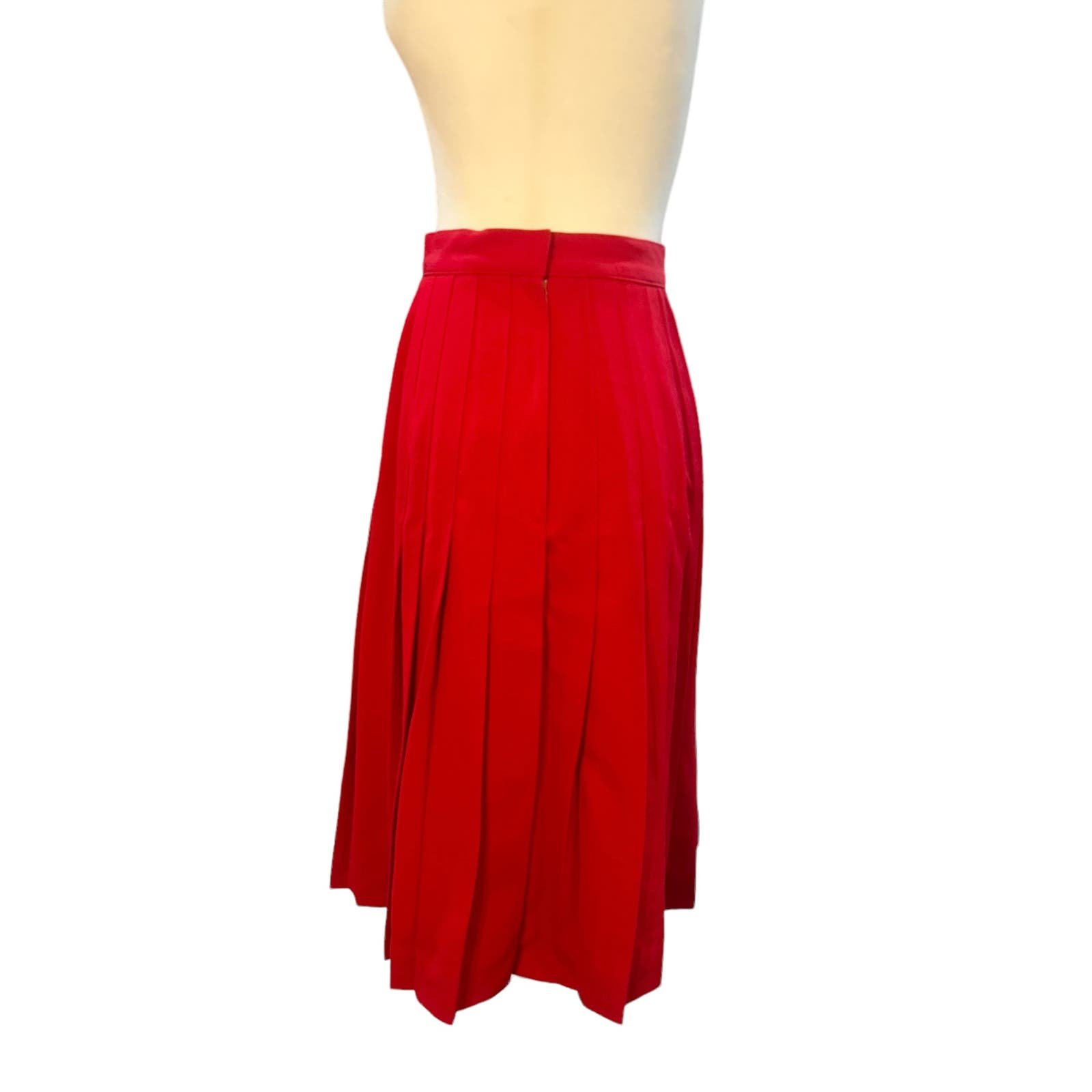 Classic VINTAGE Austin Reed Pleated Wool Red Midi Skirt Size 4 oe3x2UOdc Outlet Store