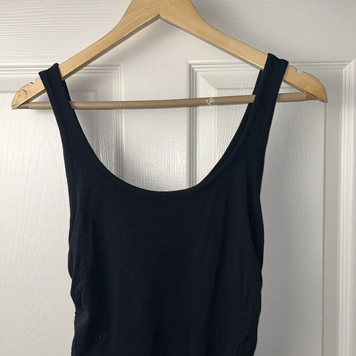 Gorgeous CHASER Black Ribbed Shirred Sides Double Scoop Tank Top Size Small KOwYP0zkg Buying Cheap