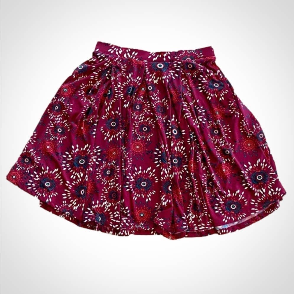 Popular LuLaRoe Red Star Casual Swing Mini Skirt Womens Medium Fi19Zfu3u Great
