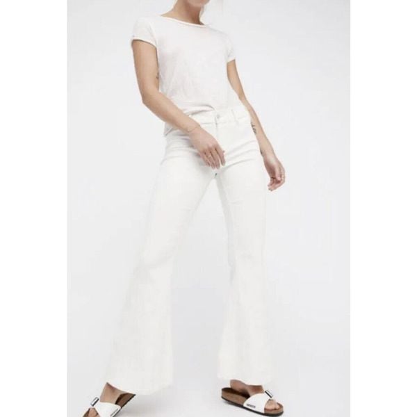 Exclusive We The Free People Jeans Flare Leg Stretch Classic Mid Rise White 31. A42 mGnJFgFtH US Outlet