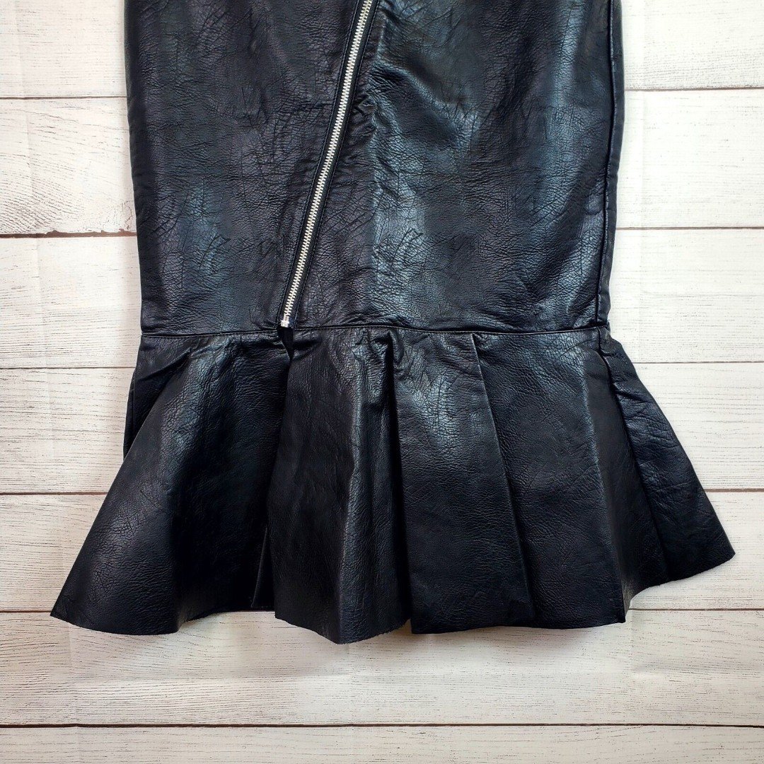 big discount H&M Womens Faux Leather Skirt Black Size 6 Zipper Pocket NWT P3cLTxPAQ Hot Sale