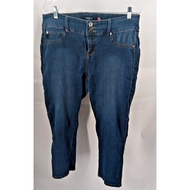 Simple Torrid Women´s Capri Jeans Size: 32 X 24 Bl