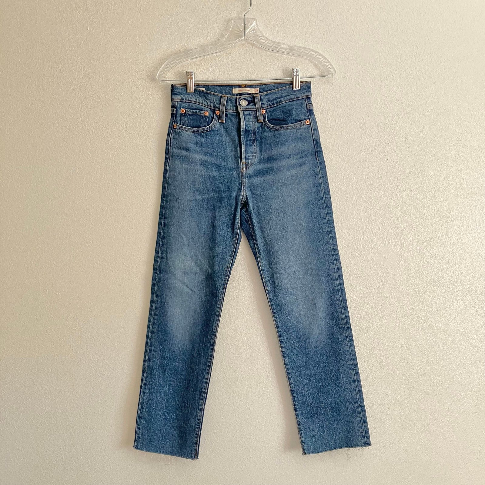Exclusive Levi’s Wedgie Straight Medium Wash Denim Jean Pants Size 24 Mom Jean High Waist nZnbO1U2E Fashion