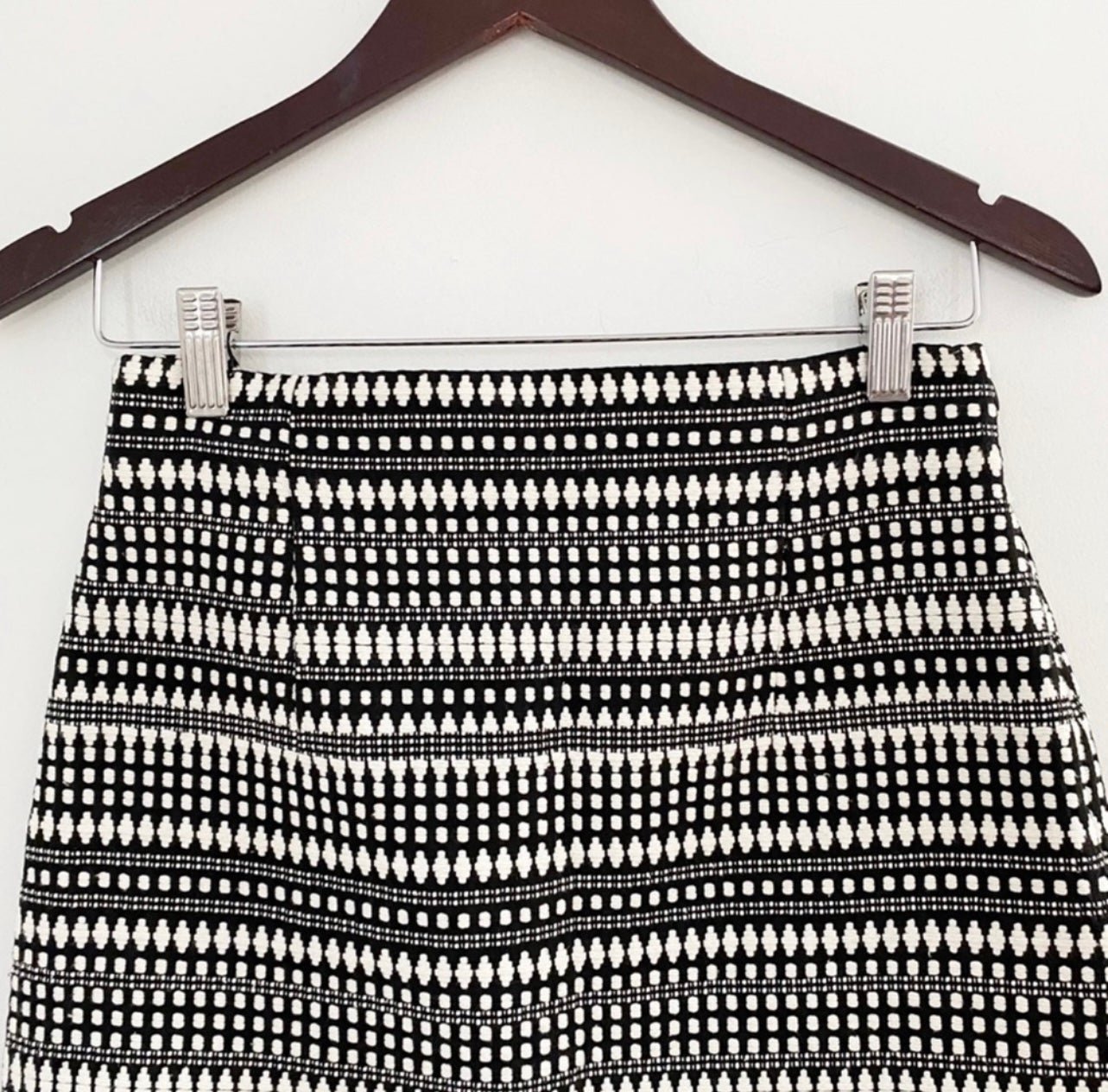 Perfect Zara Polka Dot Striped Side Zip Contemporary Mini Skirt Sz S in Black & White KoXIGeO5t US Sale