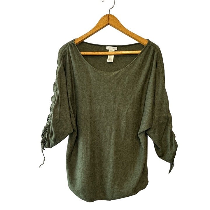Promotions  Max Studio Olive Green Lightweight Sweater w/Gathered Half-Sleeves—Size Small geGO0nQxJ on sale