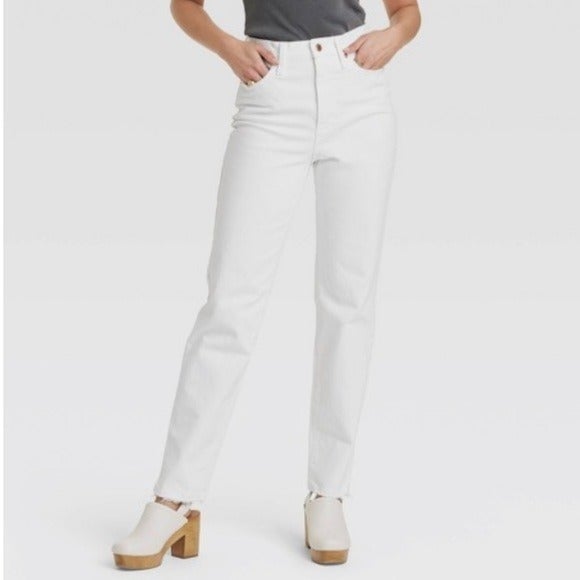 Simple Universal Thread White 90s Vintage Straight Jean