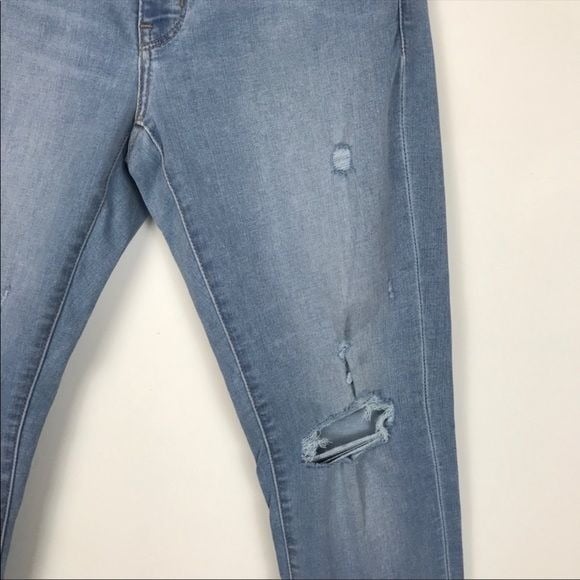 Perfect NWT Levi’s Curvy Straight Distressed Crop Jeans in Lightly Buzzed Size 24 ihqhtKKcd online store