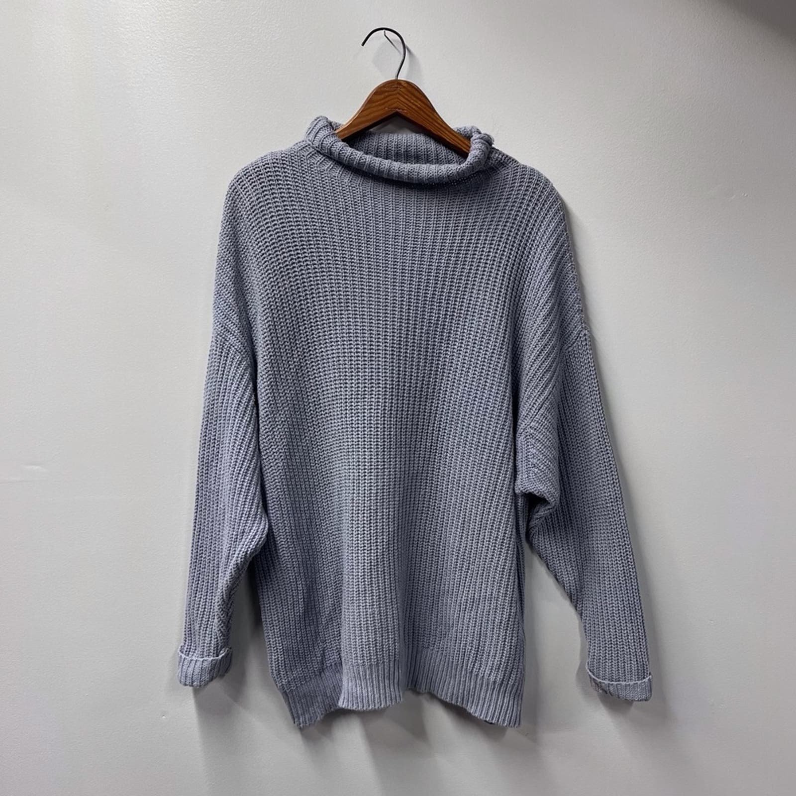 High quality American Eagle Outfitters OVERSIZED Slate Blue Mockneck Sweater Women´s M pQI4aK5b6 Counter Genuine 