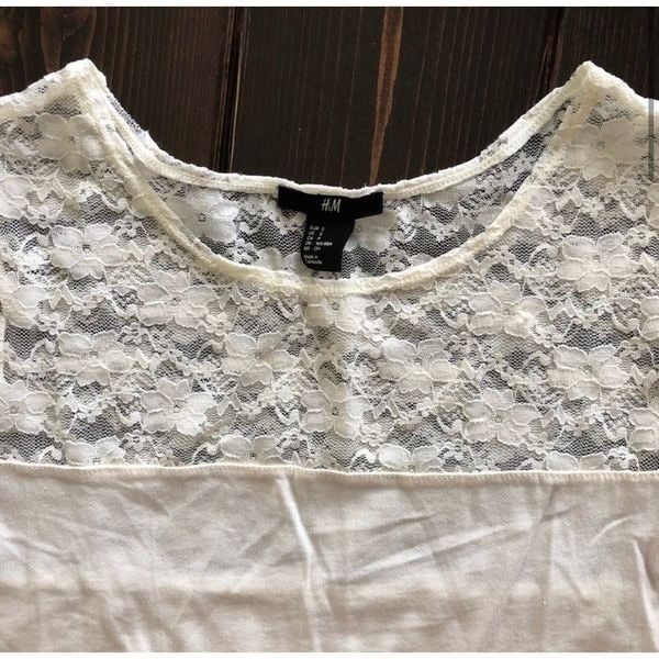 Nice H&M white tee with lace, size small Ltzy9RhEI Factory Price