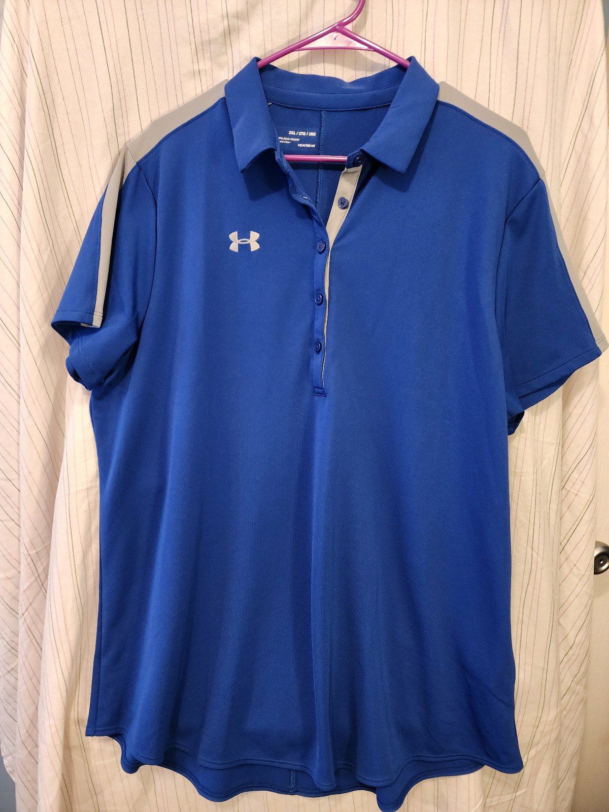 Fashion Womens Under Armour shirt, NEW with tags k9MwSG