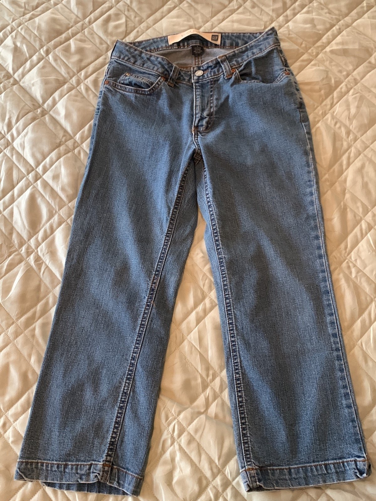Beautiful Gap Bootcut Crop Jeans size 2 MMfyvifip outle
