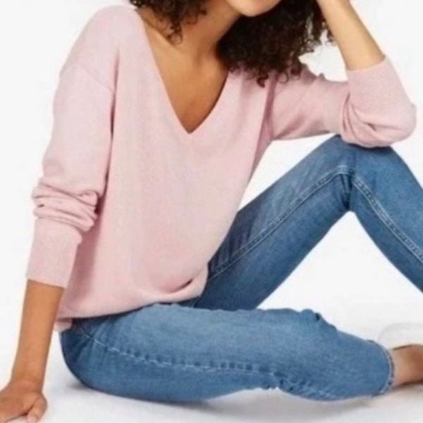 large selection Everlane The Soft Cotton V Neck Sweater Blush Pink Medium nUHZMItdm Everyday Low Prices