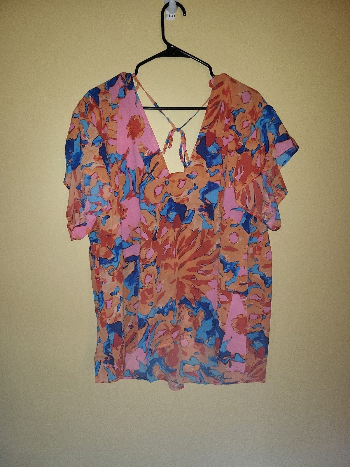 Special offer  Floral lightweight beautiful blouse size