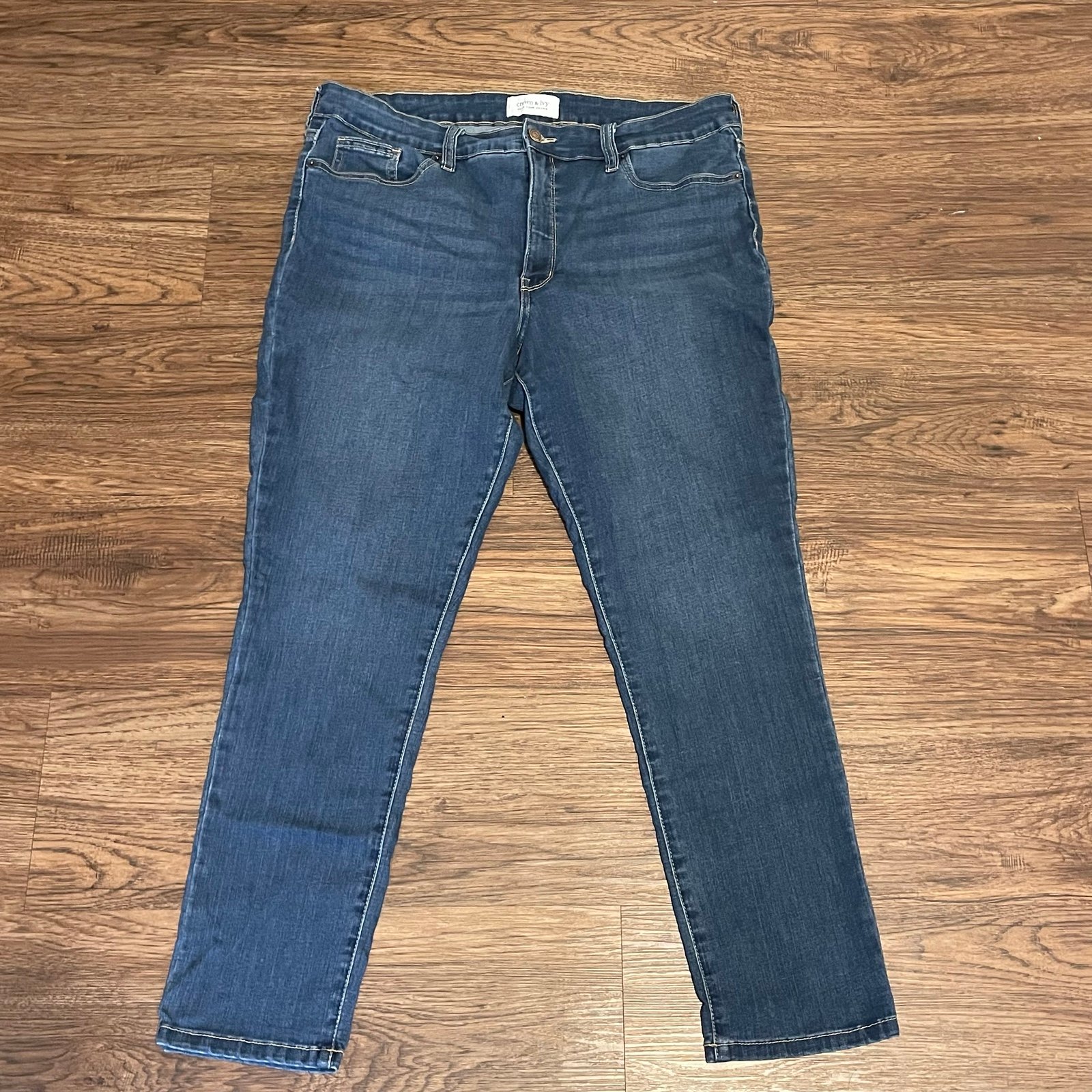 the Lowest price Crown & Ivy Skinny Jeans Blue Size 16 