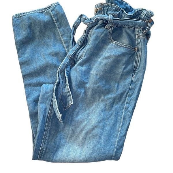 Simple American Eagle Womens Highest Rise Mom Jean Belted Blue Medium Wash Size 6 G6PKRIiZv Low Price