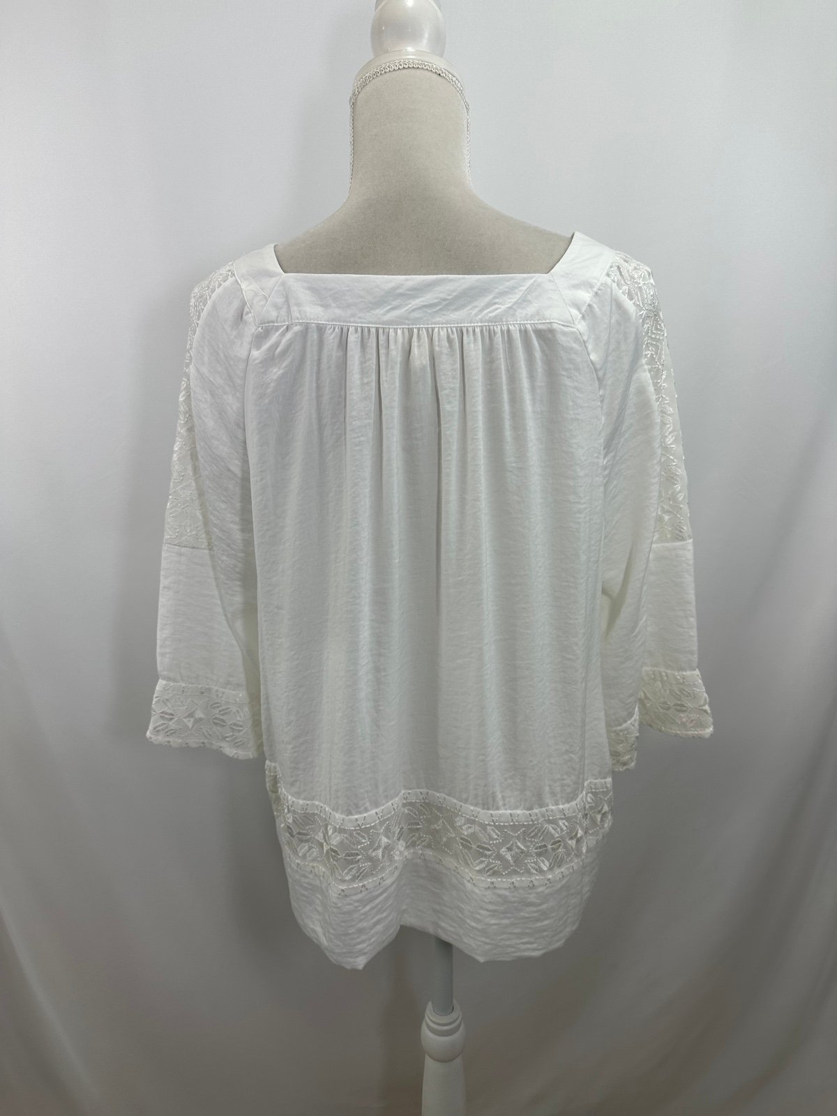 The Best Seller Adiva White Crushed Satin Lace Blouse Size L PRGehzvF2 Outlet Store