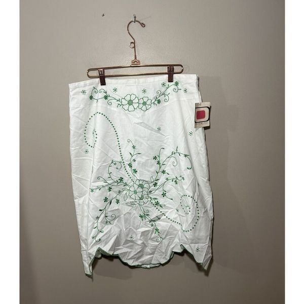 Popular Bandolino Embroidered Tulip Hem Skirt Sz 12 Peasant Retro Boho Cotton White NWT lHJIVKrvV New Style
