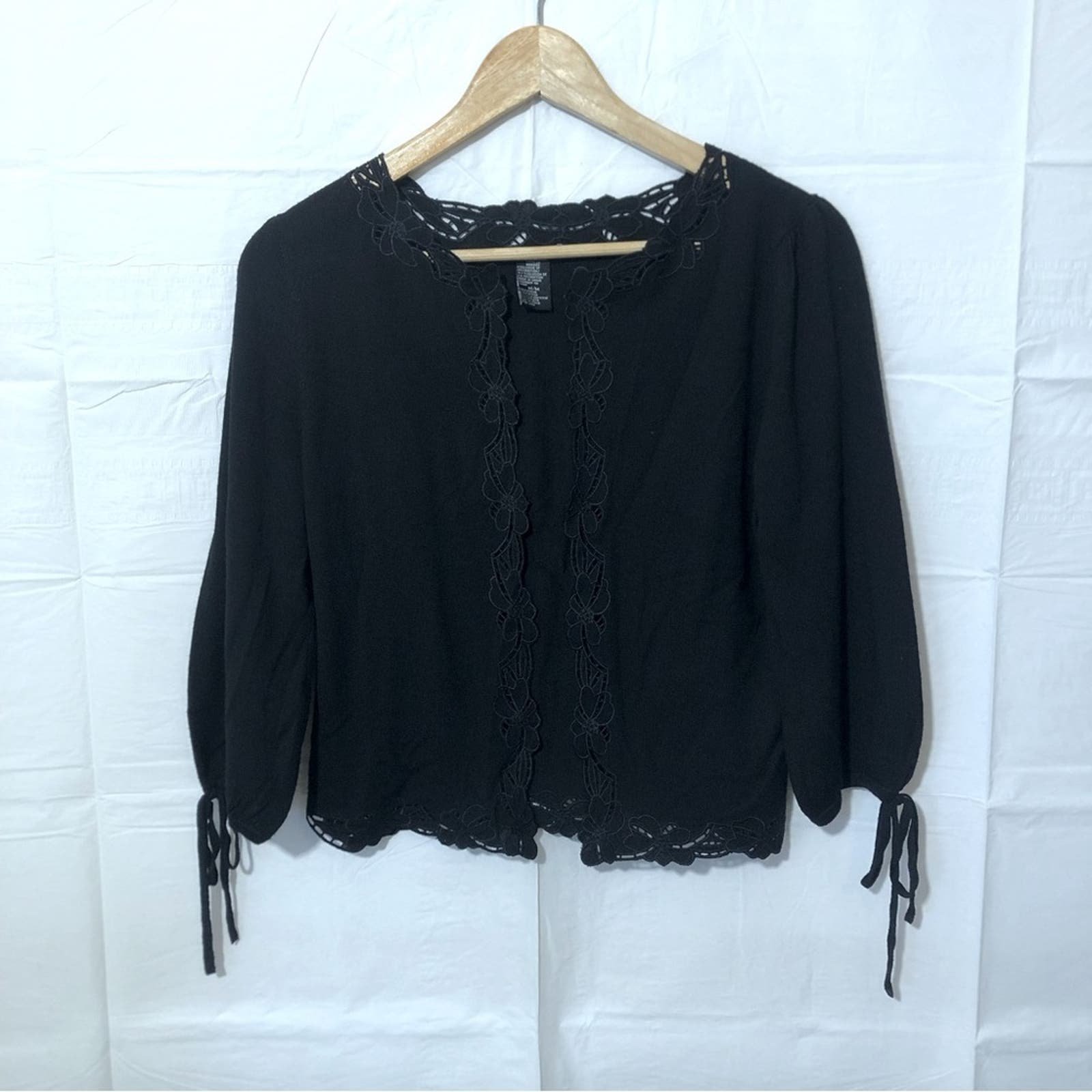 Latest  Theory Black Cardigan Sweater Womens Size Medium Merino Wool Floral Cutouts K0rHgXdMr Counter Genuine 
