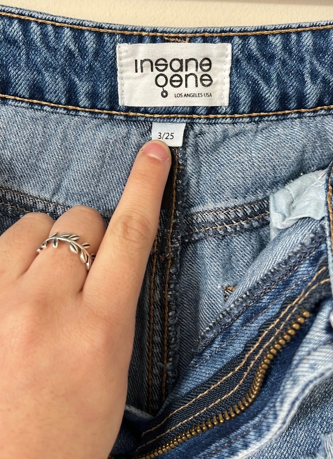 floor price Insane Gene Light Wash Super Distressed High Rise Girlfriend Denim Jeans Size 25 n8hcU5HvZ online store