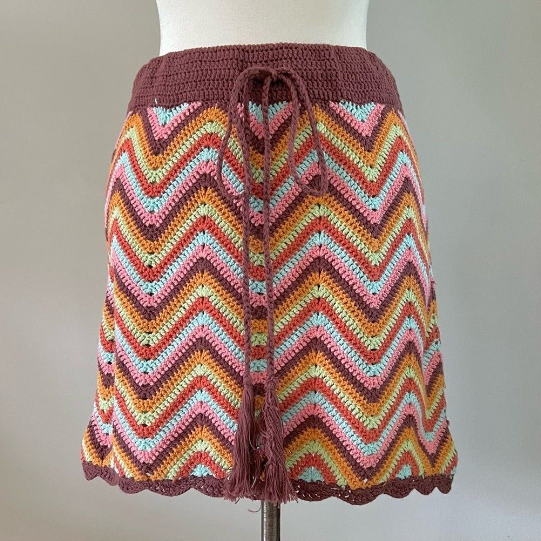 large selection SALE NWT Forever 21 Crochet Mini Skirt 