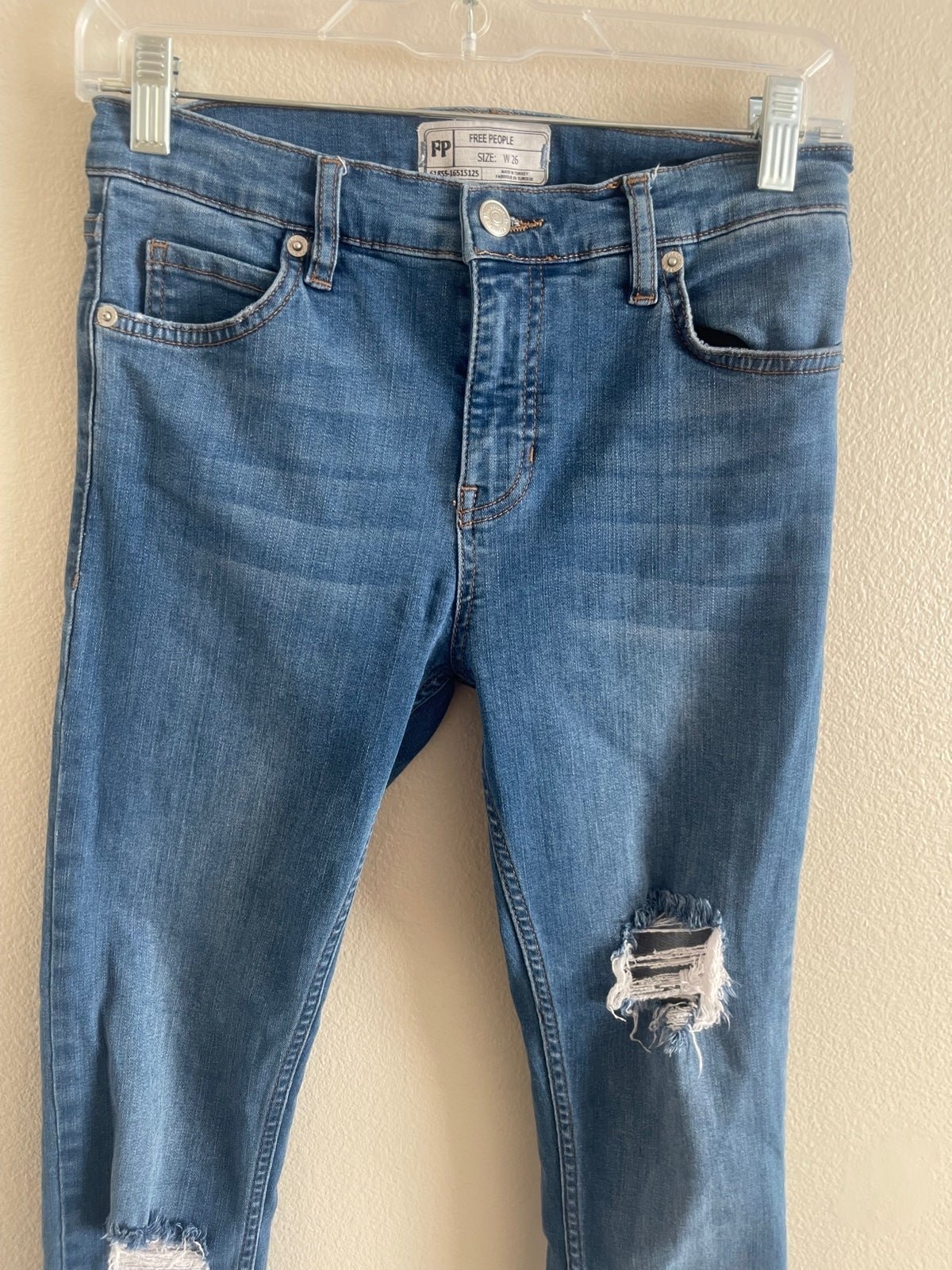 Wholesale price Free People Womens Medium Wash Distressed Skinny Jeans size 26 H8kF1T38X New Style