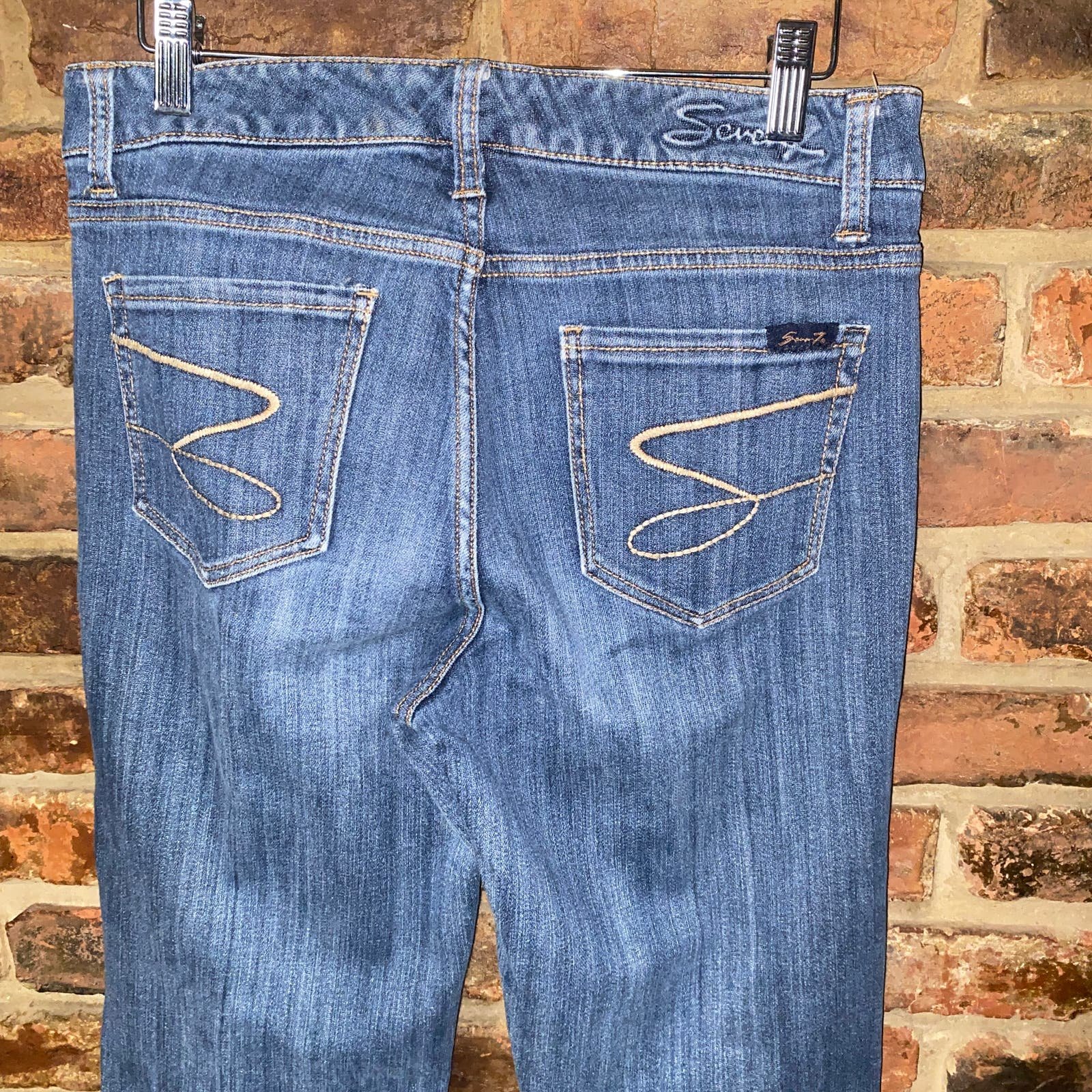 reasonable price Seven7 Medium Wash Blue Denim Flare Jeans Women´s Size 10 fkqHjh8ud Fashion