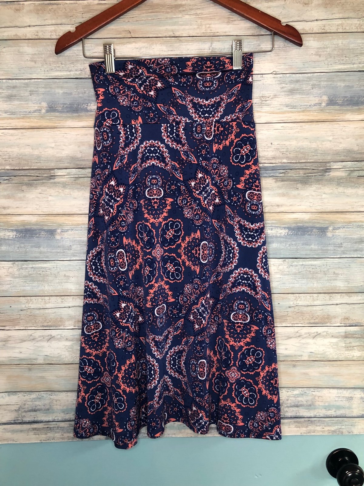 Simple Blue with coral paisley LulaRoe Azure skirt GTKz